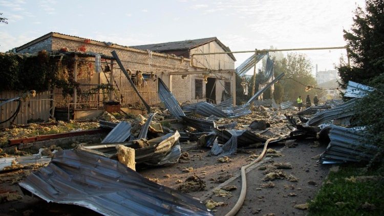 PIOGGIA DI RAZZI SULL'UCRAINA