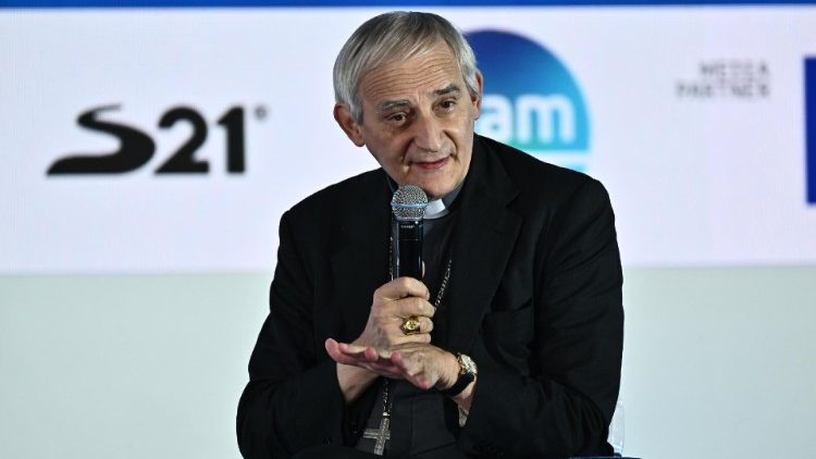 Il cardinale Matteo Zuppi all'Assemblea dell'Anci