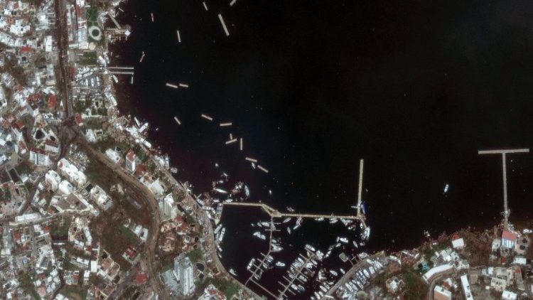L'uragano sulle coste di Acapulco