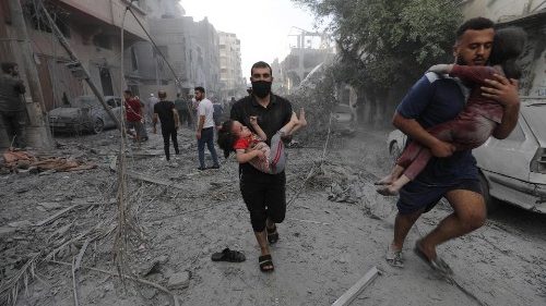 El Papa: ¡Alto el fuego en Tierra Santa! Ayuda a Gaza, liberación de rehenes
