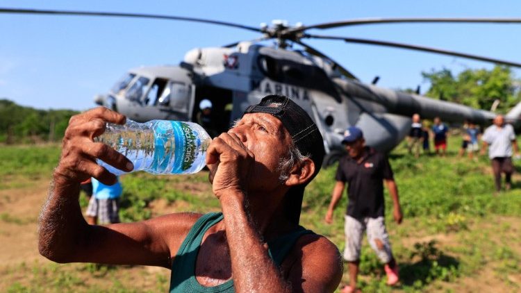Le zone rurali del Messico colpite dall'uragano Otis lottano per un adeguato approvvigionamento alimentare