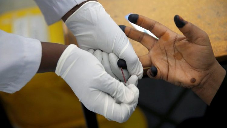 Mozambik należy do krajów o najwyższej liczbie osób zarażonych wirusem HIV. Według ONZ jest ich 2,2 mln. 