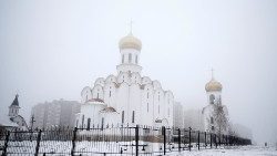 orthodox-church-is-seen-during-heavy-fog-in-m-1543922352527.JPG