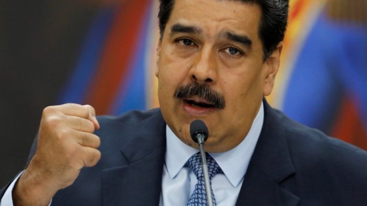 Presidente Nicolas Maduro começa novo mandato