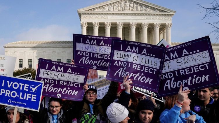 Abortuszellenes életvédő felvonulás Washingtonban