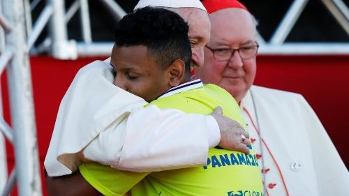 WYD Panama: Pope Francis thanks volunteers for their generosity