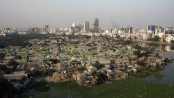arial-view-of-the-korail-slum-in-dhaka-1548959347032.JPG