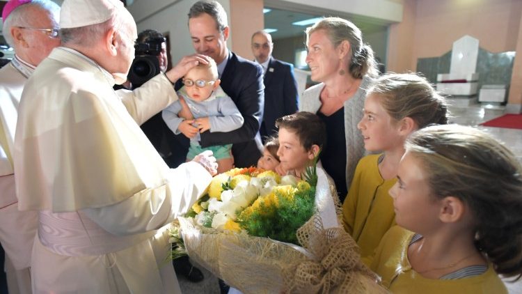 Papa Francisko ametembelea Kanisa kuu la Mtakatifu Yosefu, Abu Dhabi na kuwashukuru waamini kwa ushuhuda wa imani yao kwa Kristo na Kanisa lake.