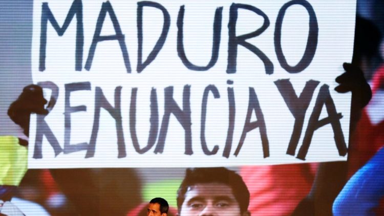 Wenezuelczycy domagają się ustąpienia prezydenta Maduro