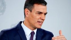 spain-s-pm-sanchez-holds-a-news-conference-in-1550225639698.JPG