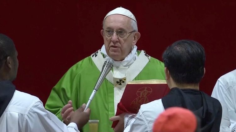 Papst Franziskus bei der Messe zum Abschluss der vatikanischen Kinderschutzkonferenz