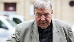 cardinal-george-pell-arrives-at-the-county-co-1551140997603.JPG