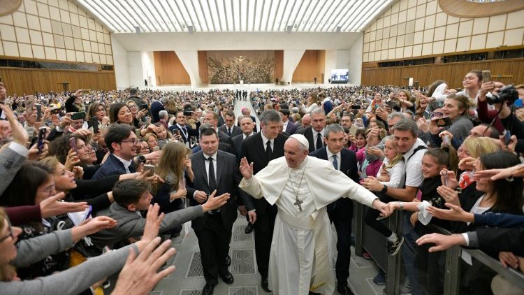 Papa Franjo s članovima Talijanske udruge protiv leukemije i limfoma (AIL)