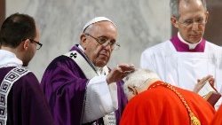 pope-francis-leads-the-ash-wednesday-mass-in--1551890768134.JPG