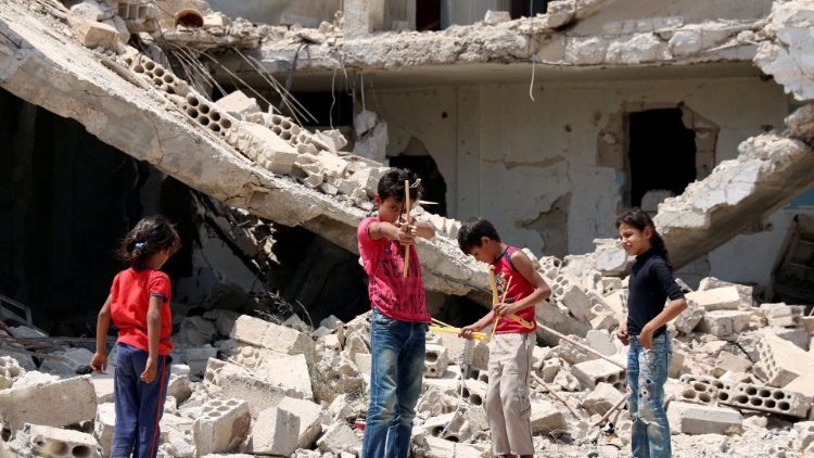 4 mln dzieci w Syrii nie zaznało ani jednego dnia pokoju