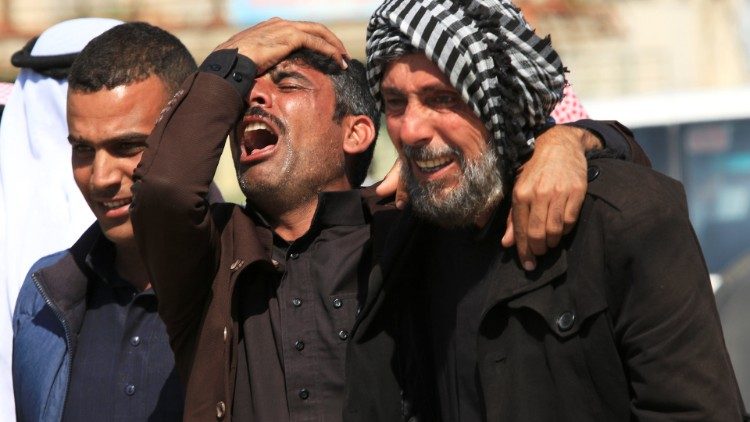  ईराक के शोकाकुल लोगों