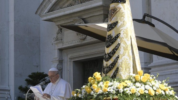 Papież ogłasza Jubileusz loretański dla pasażerów samolotów