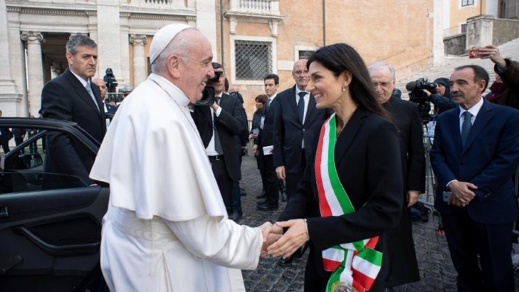 Pope Francis being welcomed by Rome Mayor Virginia Raggi at the Capitoline Hill on March 26 2019. 