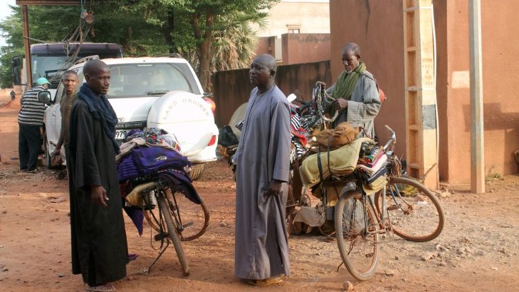 Mali: narasta konflikt etniczny, dżihadyści rosną w siłę