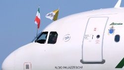 pope-francis-departs-for-his-visit-to-morocco-1553939645915.JPG