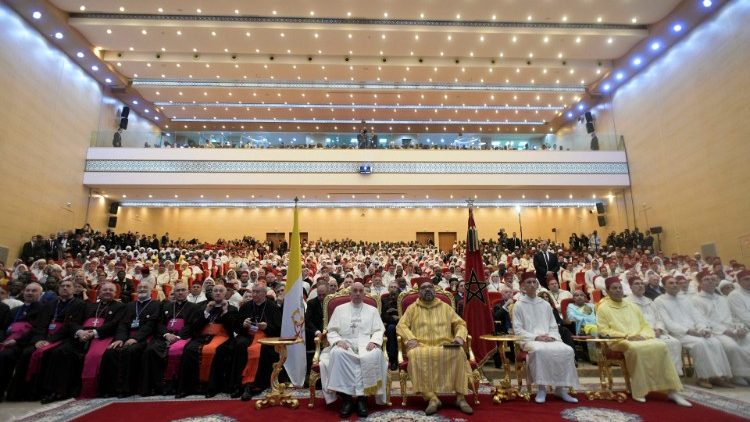 モロッコ首都ラバトのイスラム教研究所を訪問した教皇フランシスコ　2019年3月30日