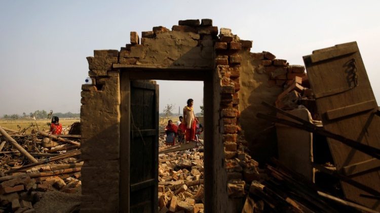 Une maison détruite par la tempête du 31 mars 2019 au Népal.