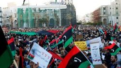 libyan-protesters-attend-a-demonstration-to-d-1555096748869.JPG