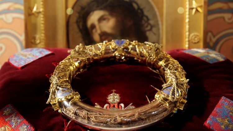 FILE PHOTO: The Holy Crown of Thorns is displayed during a ceremony at Notre Dame Cathedral in Paris