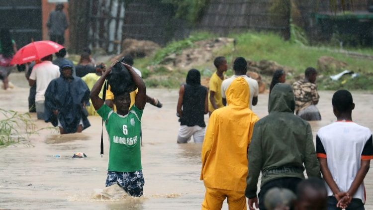 Kamerun: powódź dotknęła tysiące ludzi, zniszczyła zbiory