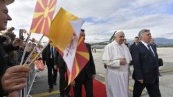 pope-francis-arrives-in-north-macedonia-1557212035568.JPG