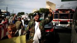 file-photo--civil-war-veterans-protest-during-1558708467439.JPG