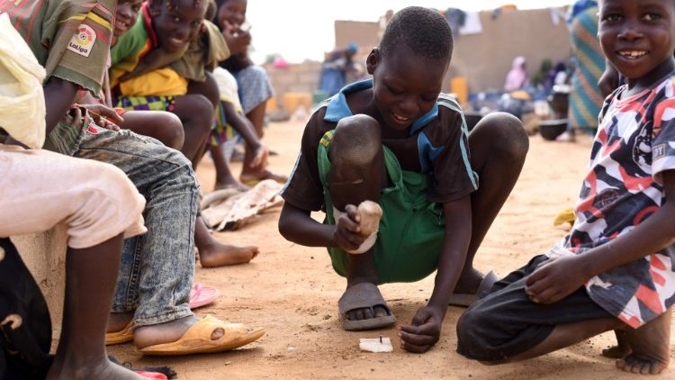 Sfollati del nord del Burkina Faso a causa di attacchi armati