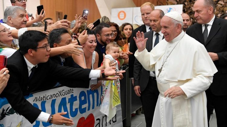 O Pontífice no encontro com milhares de membros do Apostolado da Oração