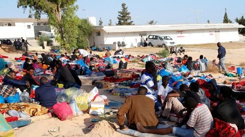 Libyen: Etwa 40 Tote bei Bombardierung von Migrantenlager