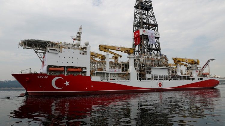Un navire turc de forage est arrivé ce lundi au large des côtes de la République turque de Chypre du Nord. 