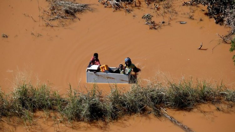 L'inondazione causata dal ciclone Idai nei sobborghi di Beira in Mozambico
