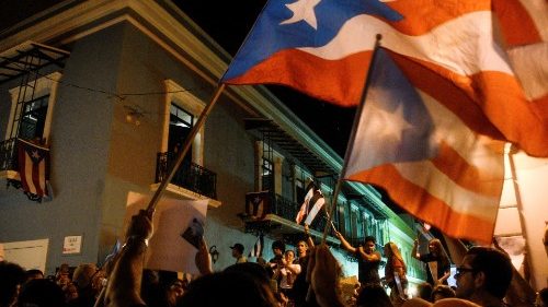 Puerto Rico: gente pide la renuncia del gobernador por el escándalo del chat privado