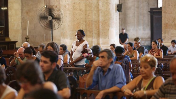Заупокійні моління в катедральному соборі Гавани