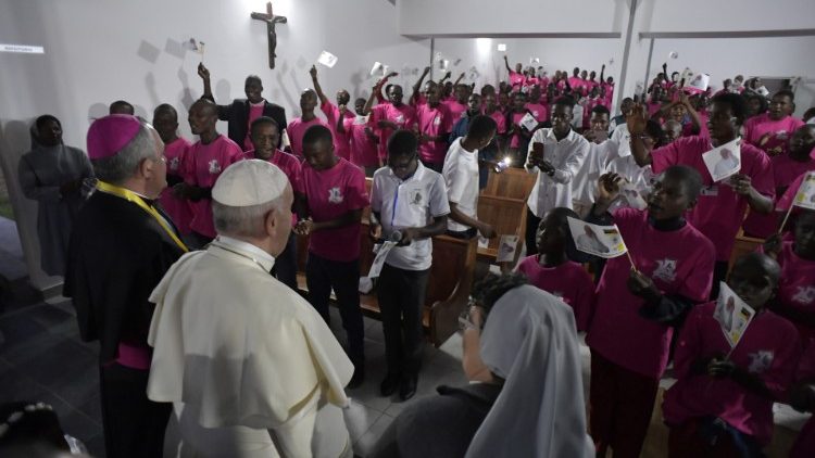 Pope Francis visits the help centre "Casa Matteo 25" in Maputo