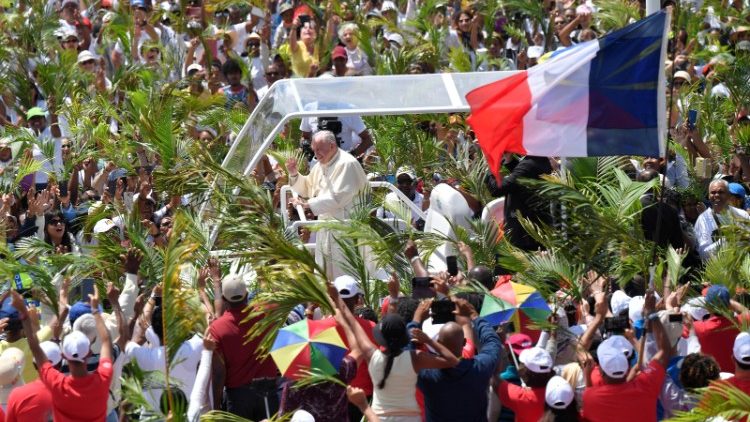 Pope Francis visits Mauritius