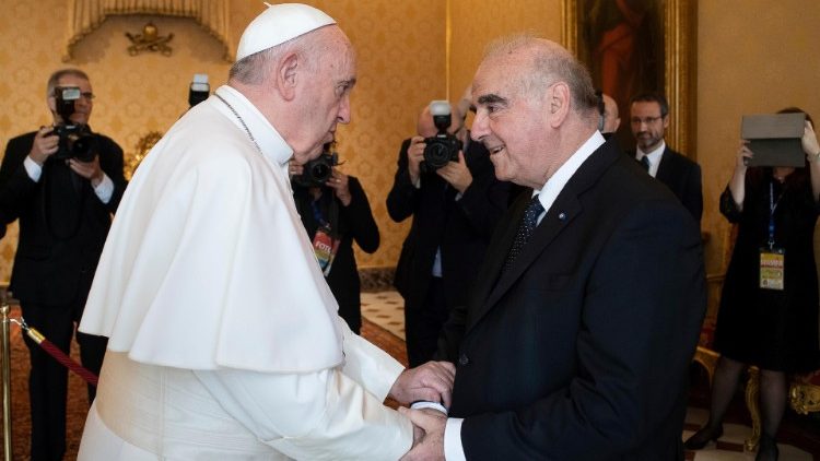 Pāvests tiekas ar Maltas prezidentu