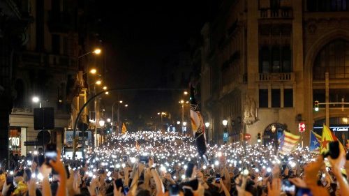 Vescovi Catalogna: rispettare la sentenza ma avviare dialogo