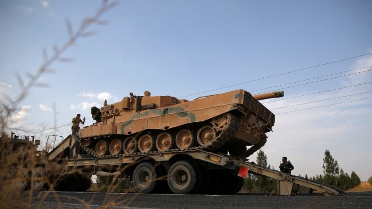 Die türkische Militäroffensive in Syrien veranlasst viele Syrer dazu, ins irakische Kurdistan zu fliehen
