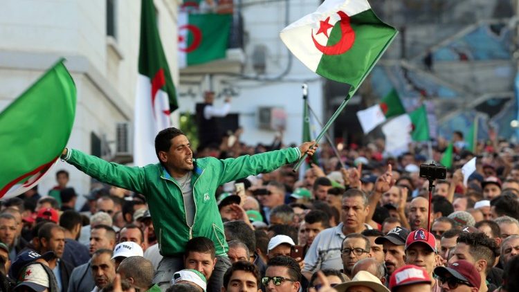 Manifestation à Alger, vendredi 25 octobre 2019. 