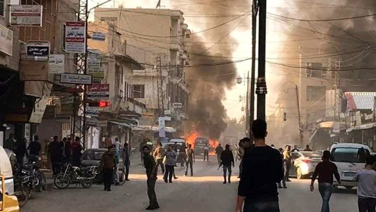 Siria: le bombe esplose a Qamishlili