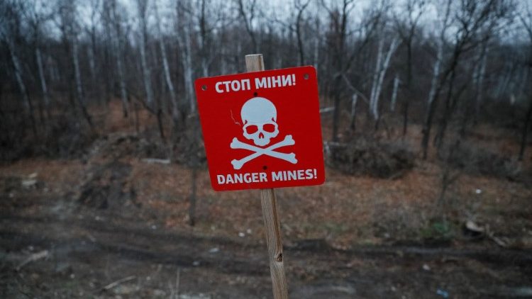 Segnalazione di un terreno minato in Ucraina  
