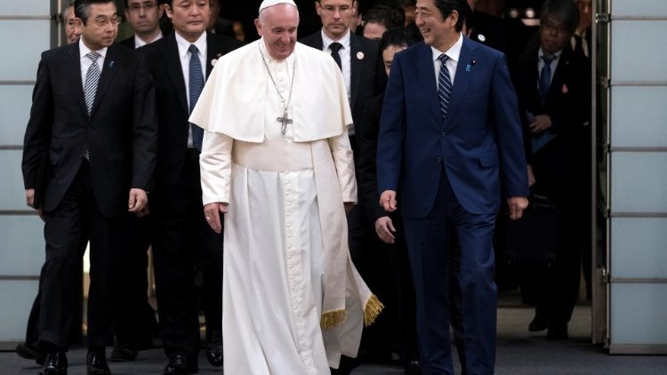 Pope Francis walking with PM Shinzo Abe during the Pope's Apostolic Journey to Japan in 2019