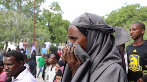Il Papa prega per le vittime dell’attacco in Somalia