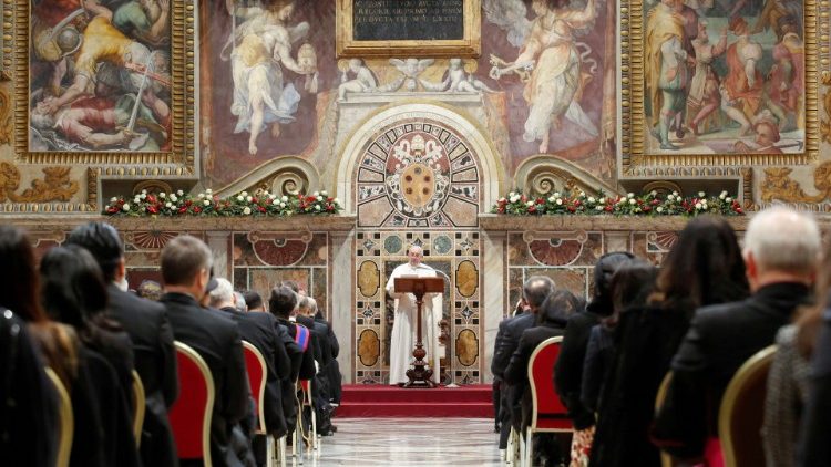 教皇フランシスコ、駐バチカン外交団との新年の挨拶交換　2020年1月9日