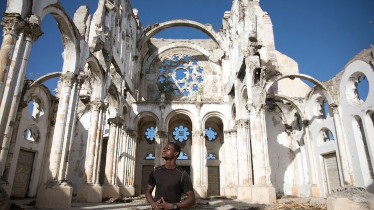 Katedrála Nanebevzetí Panny Marie v haitském Port-au-Prince